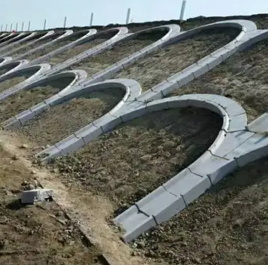 检查井半岛（中国）